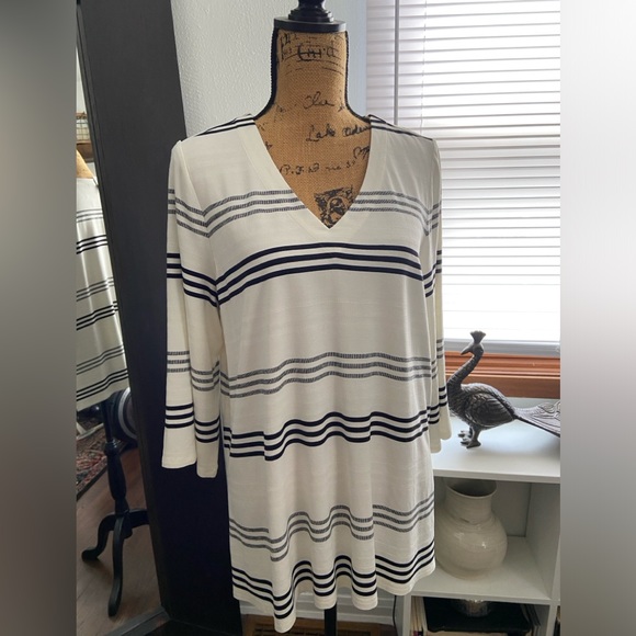 J.Jill Tunic - Picture 1 of 3